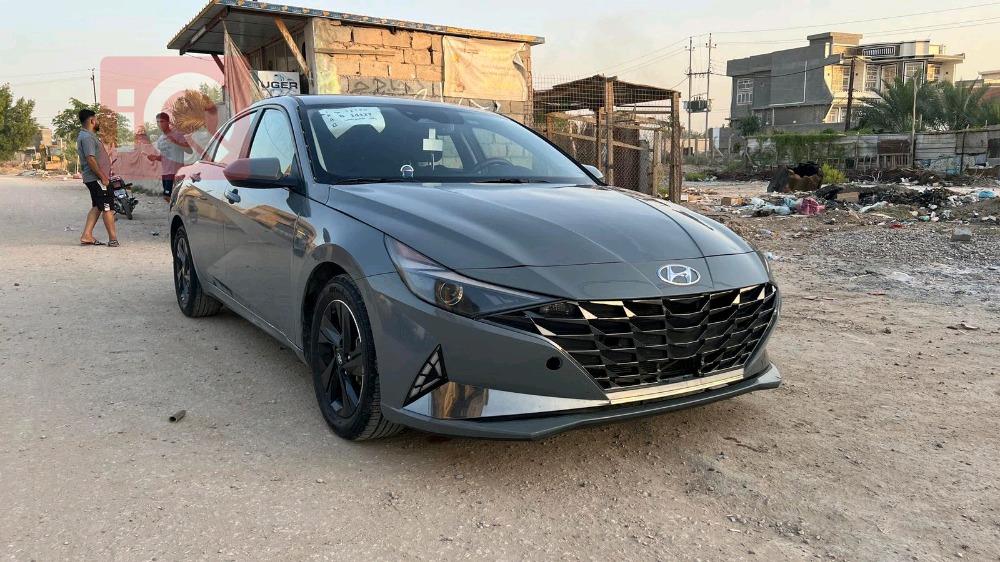 هیوندای ئەلەنترا